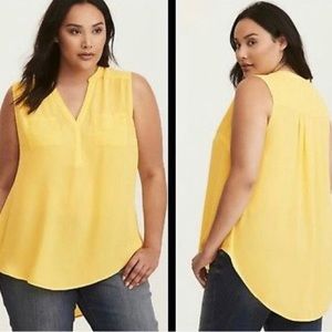3 for $20 🌺 Torrid Size 2 Harper Pullover Yellow Blouse
